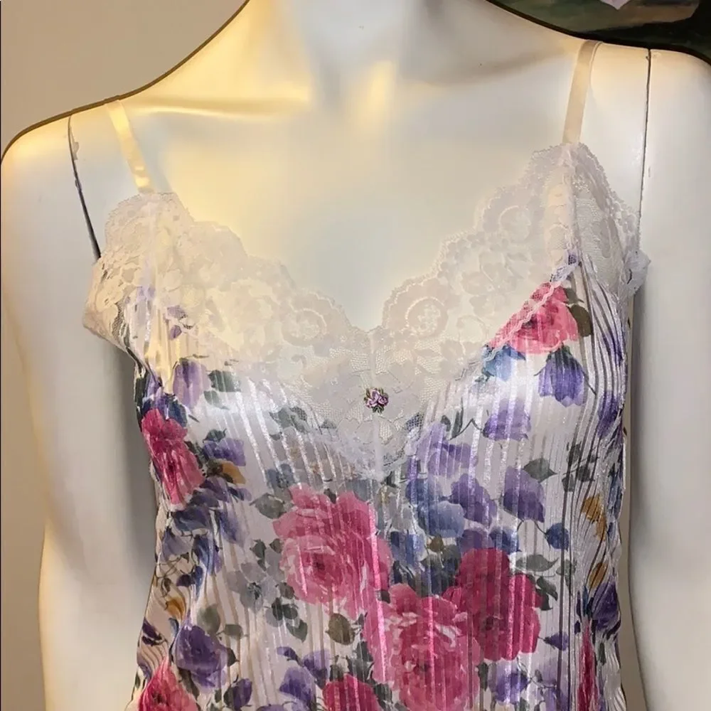 Large‎ Floral Print satin lace slip dress. Size small